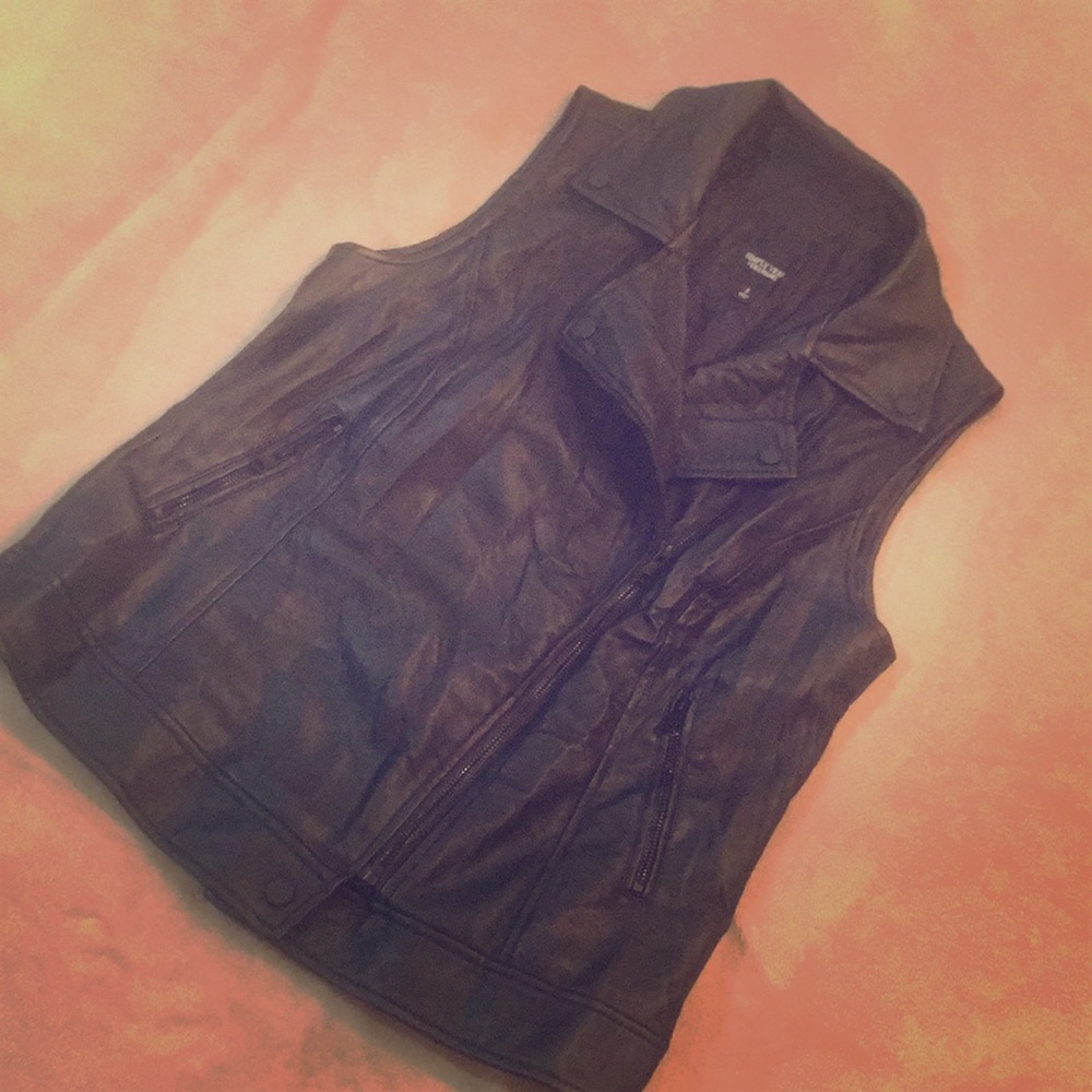 Vera Wang Vest